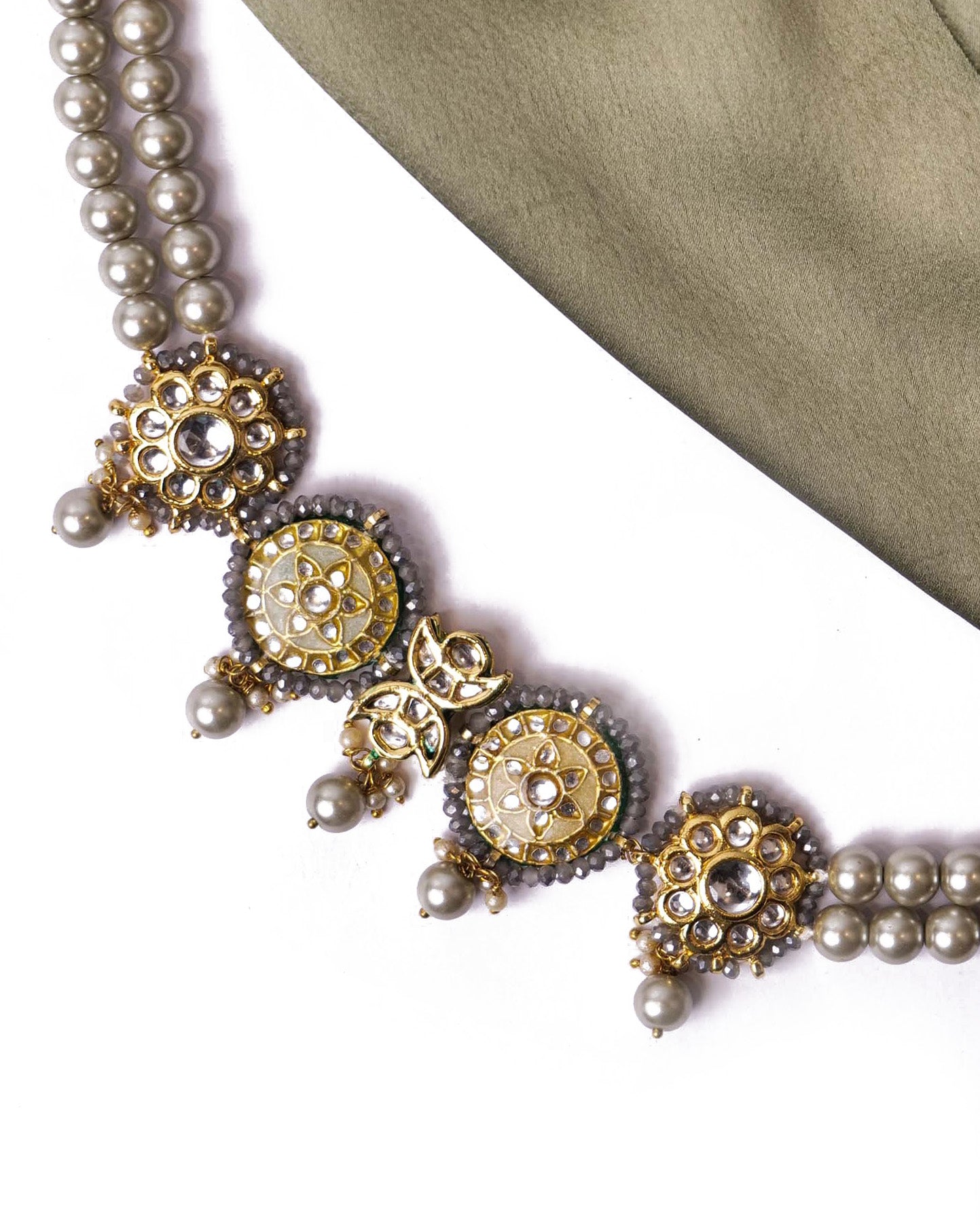 Multicoloured meenakari choker