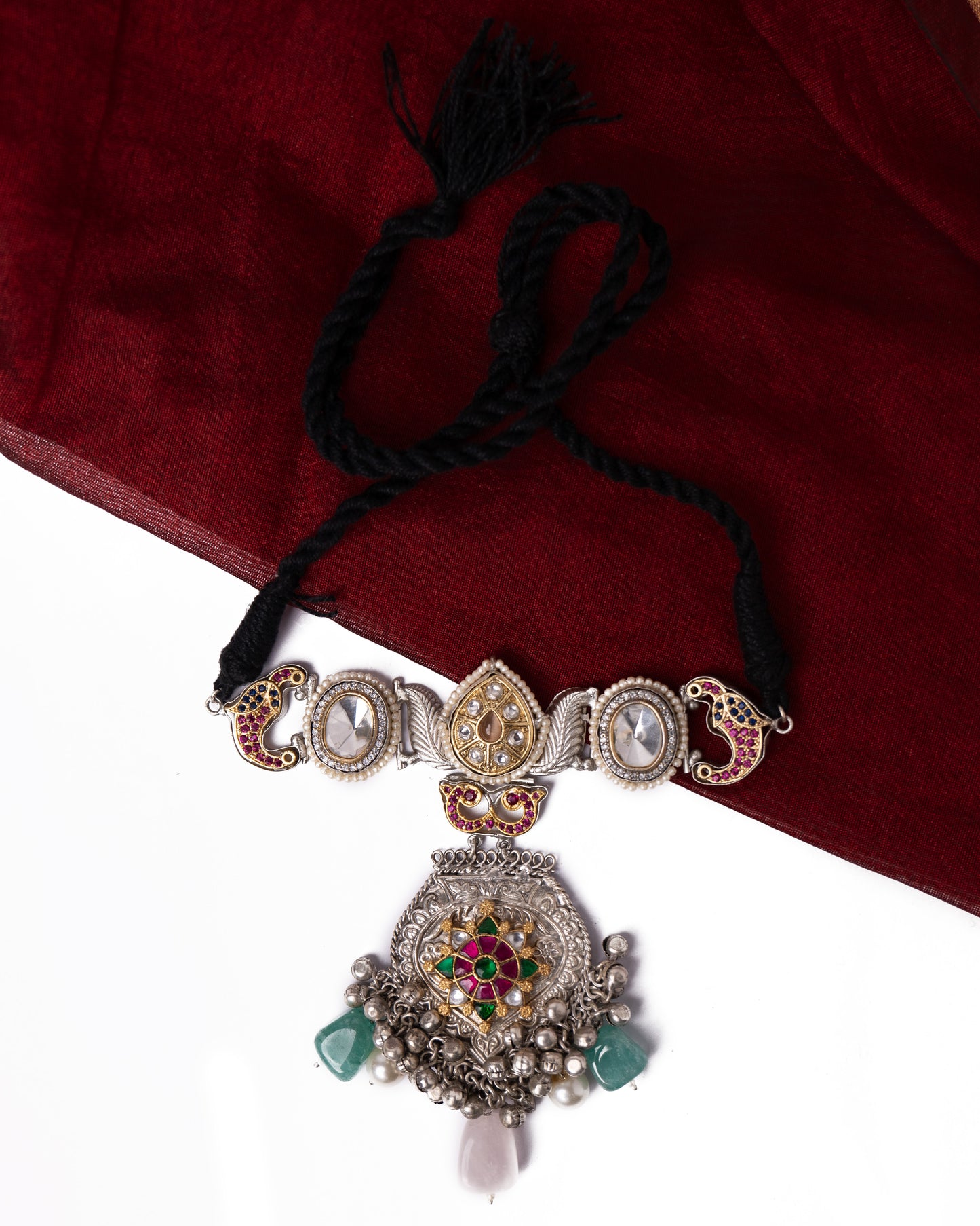 Fusion statement silver choker