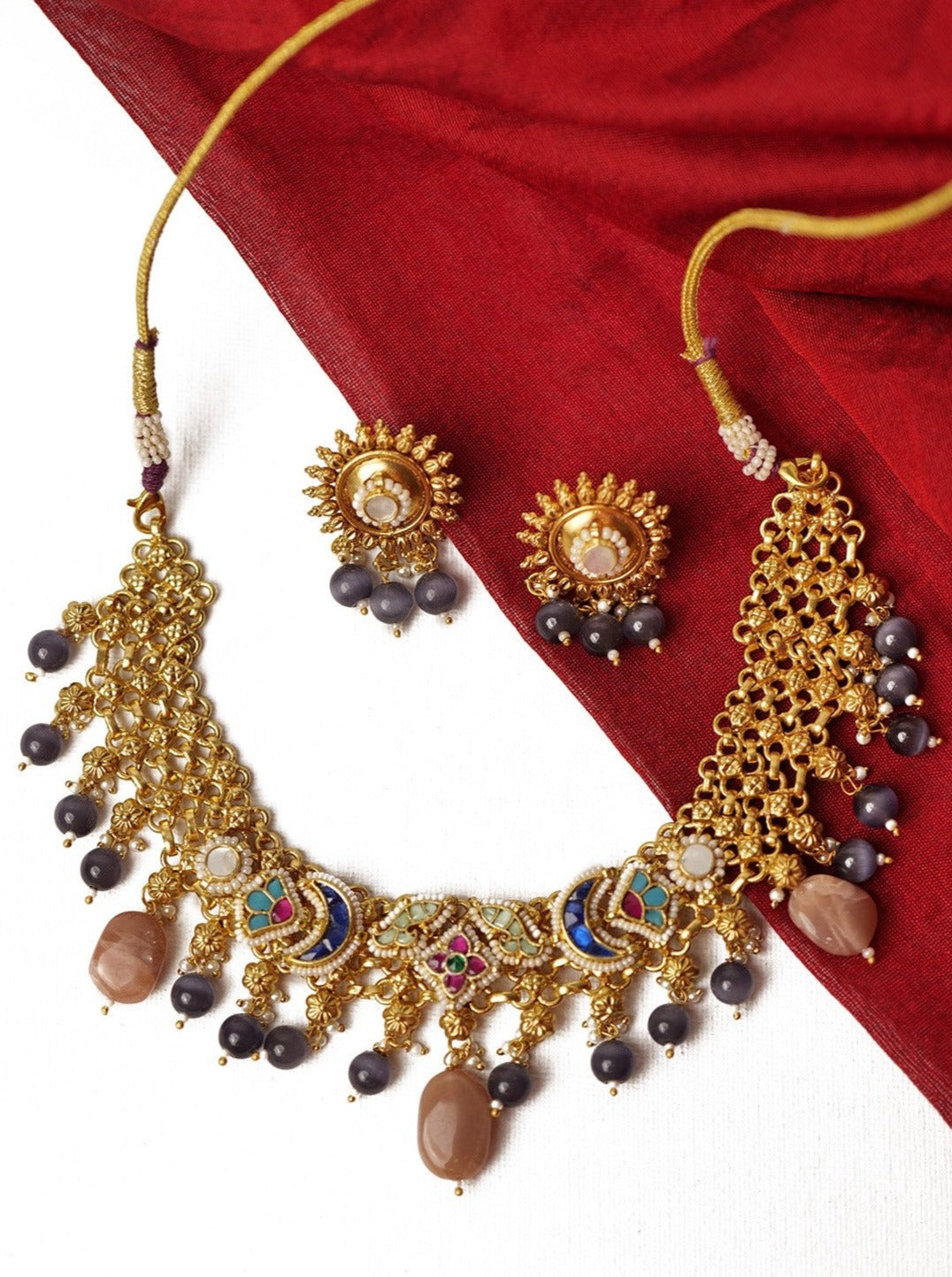 Rasm Choker Set