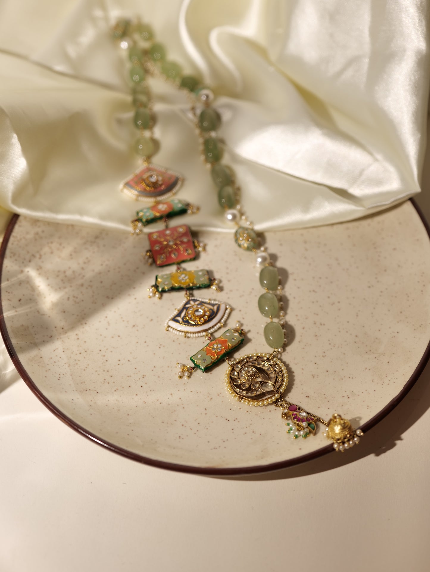 Nazron Ke Nakhre Necklace