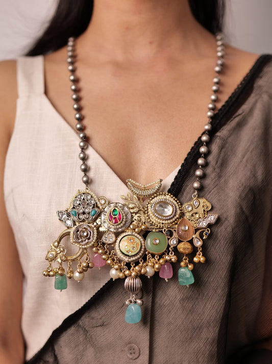 Statement pendant in antique look