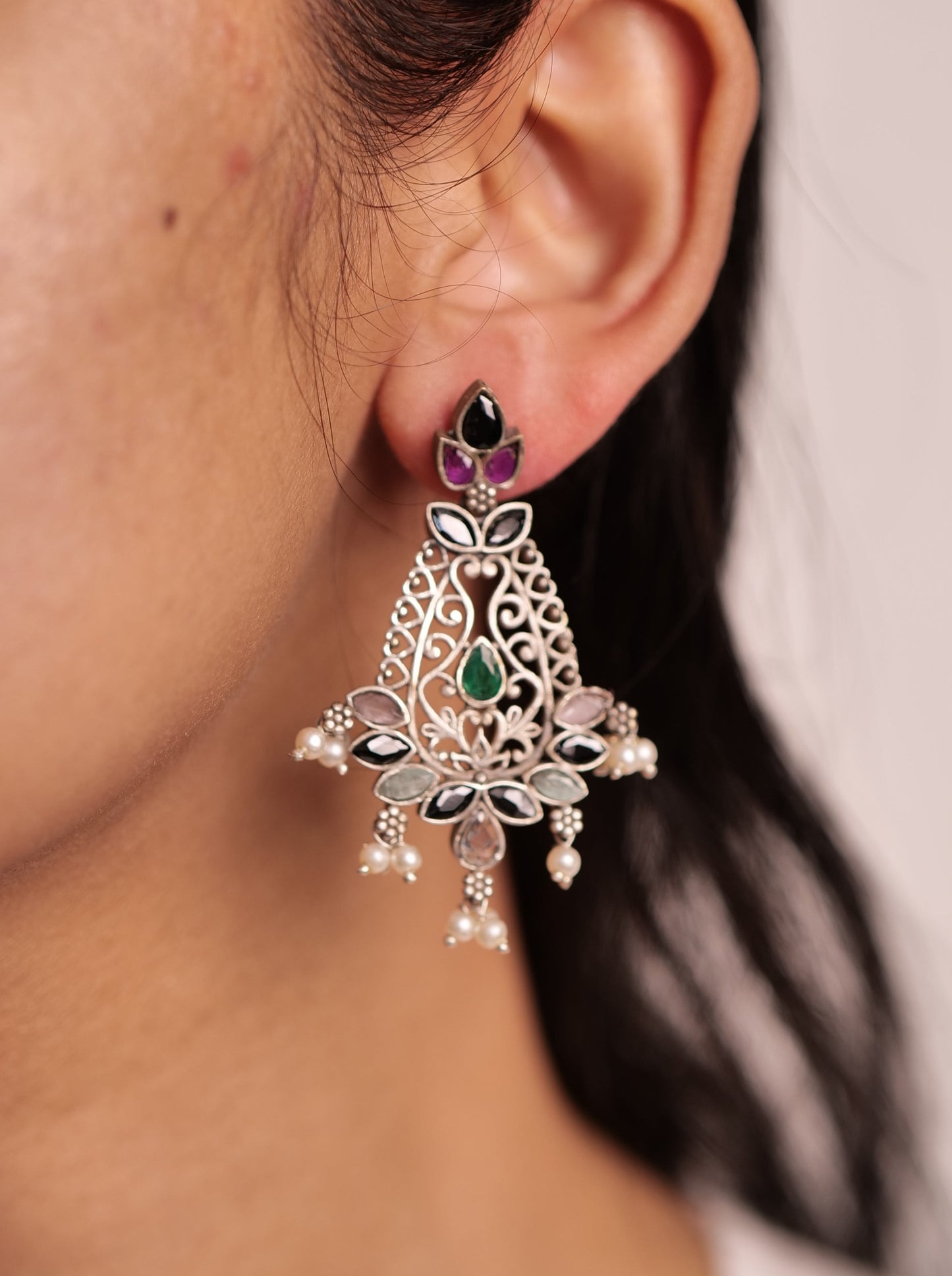 Multicoloured stone earrings