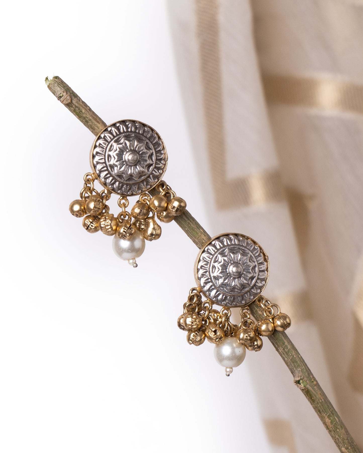 Chand stud earrings