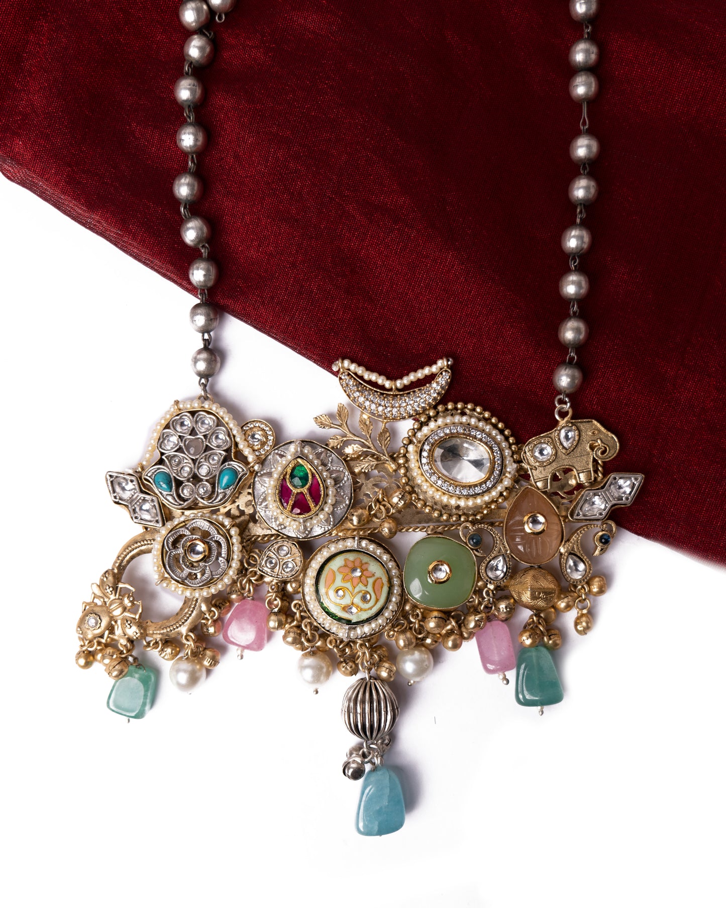 Statement pendant in antique look