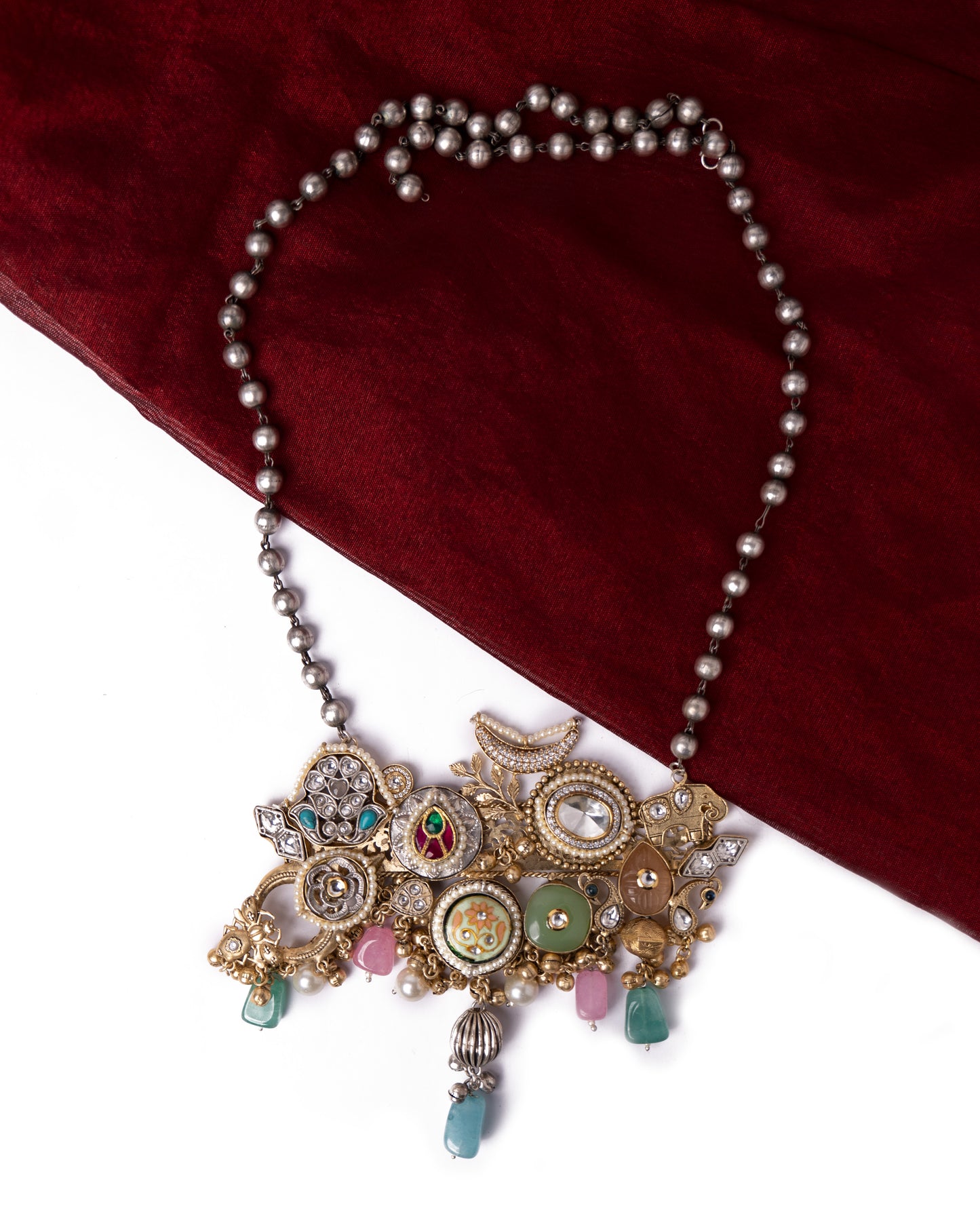 Statement pendant in antique look