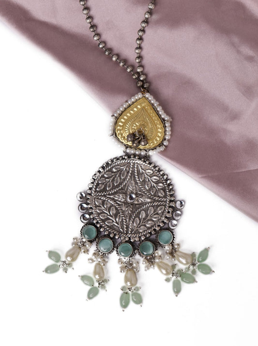 Silver finish pendant with pearl and stone hangings